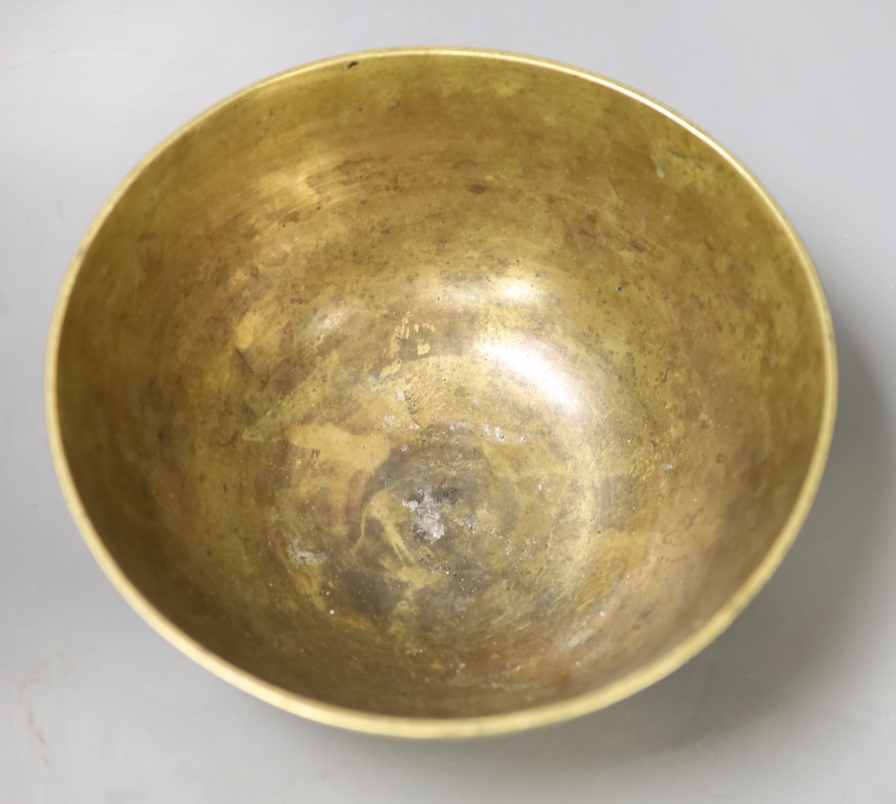 A Chinese bronze bowl, 25cm diameter